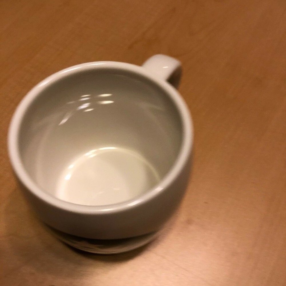 2010 Starbucks White Coffee Mug Holidays Retired - Picture 3 of 4